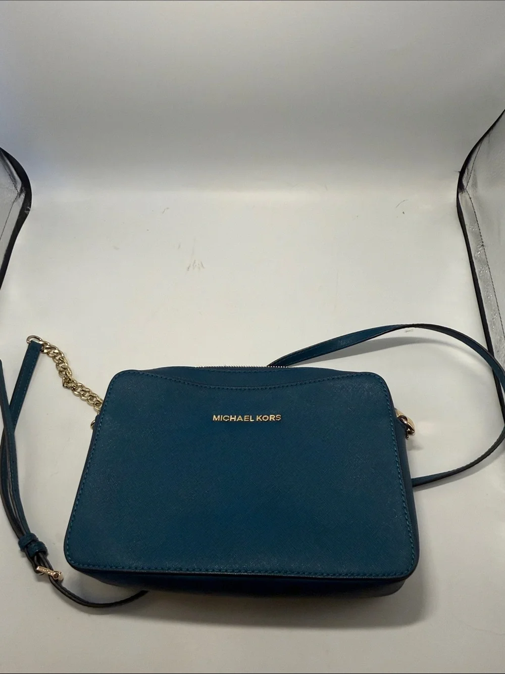 Michael Kors Women's Jet Set Large Crossbody Bag